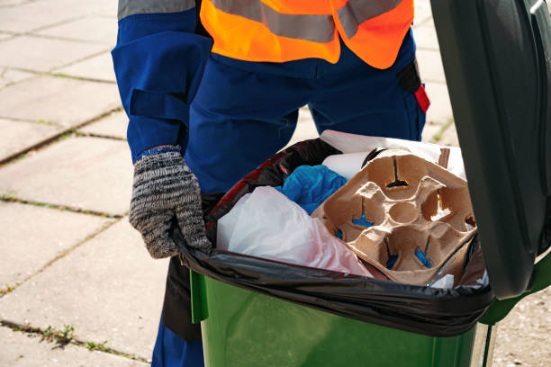 Best Garage Cleanout  in Colfax, IL